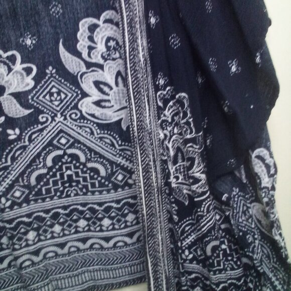 Maurices Cardigan Open Front Blouse Women S/M Short Sleeve Pattern Black White - Picture 8 of 15